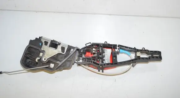 BMW 3 F30 F35 F31 Front door lock 7229461 51217229461 51217318409