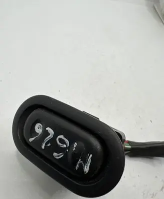Mazda 626 Electric window control switch 6543