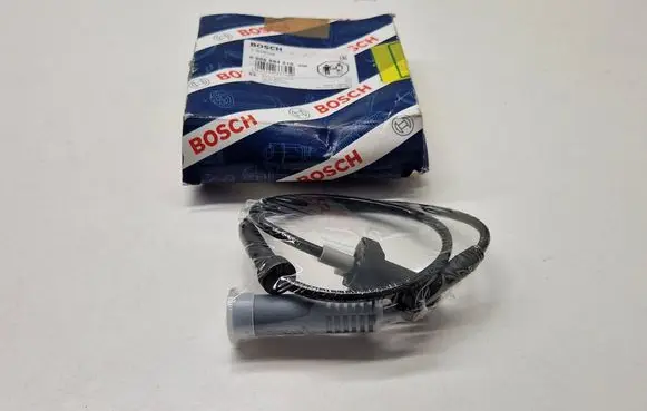 BMW 5 E39 ABS brake wheel speed sensor 0986594510 047024337459 34521182159