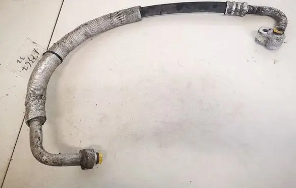 Volkswagen Golf V Air conditioning (A/C) pipe/hose