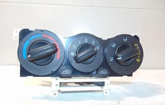 Hyundai Getz Climate control unit 972501C500