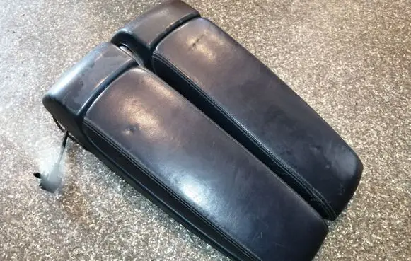 Audi A8 S8 D3 4E Glove box central console 