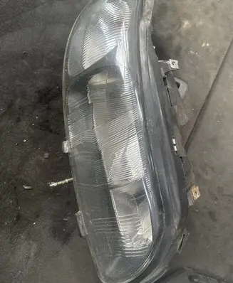 Volvo V70 Headlight/headlamp