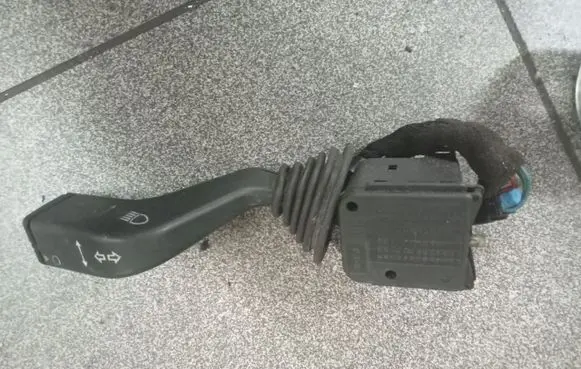 Opel Calibra Indicator stalk 90221174