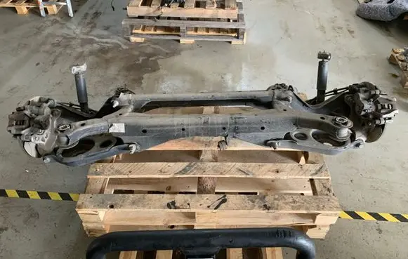 Chrysler Pacifica Rear axle beam