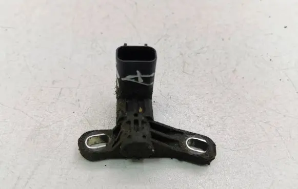 Mazda CX-7 Crankshaft position sensor L3K918221
