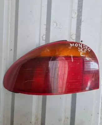 Ford Mondeo MK I Rear/tail lights 93BG13N004DB