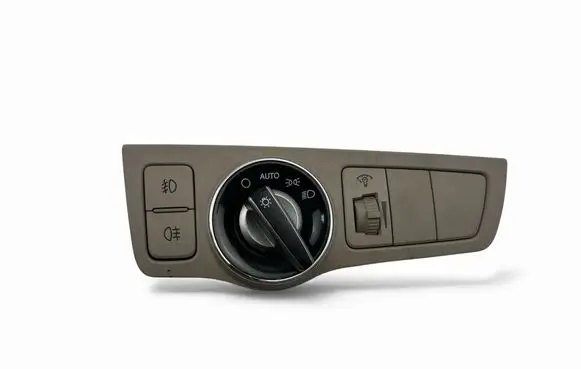 Hyundai i40 Light switch 933003Z050