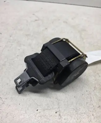 Peugeot 607 Rear seatbelt 049024