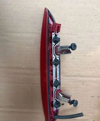 Peugeot 2008 I Third/center stoplight