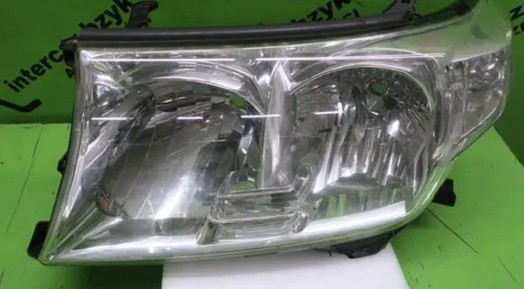 Toyota Land Cruiser (J150) Headlight/headlamp