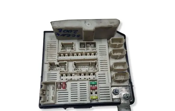 Renault Scenic II - Grand scenic II Fuse module 8200481866 5191580A8 6888378738