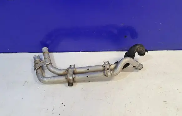 Porsche Cayenne (92A) Engine coolant pipe/hose 7P5121065C