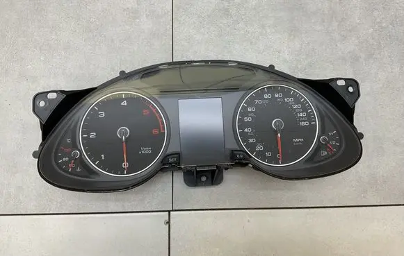 Audi A4 S4 B8 8K Speedometer (instrument cluster) 8K0920983G