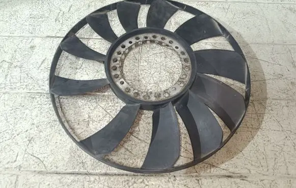 Audi A4 S4 B5 8D Fan impeller 058121301