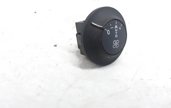 Peugeot 807 Interior fan control switch 1495745077 A53000700
