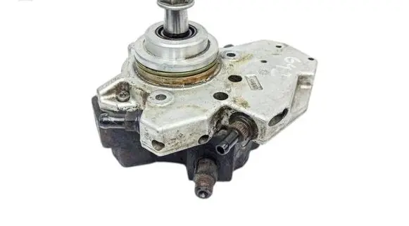 Mercedes-Benz R W251 Fuel injection high pressure pump 12609657 A6420700201