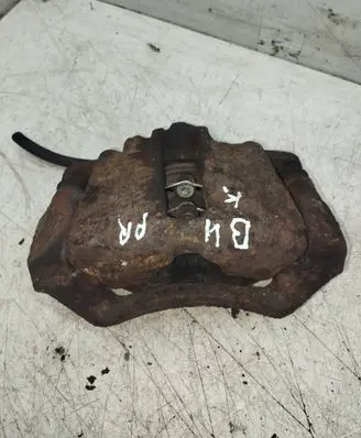 Audi 80 90 S2 B4 Front brake caliper