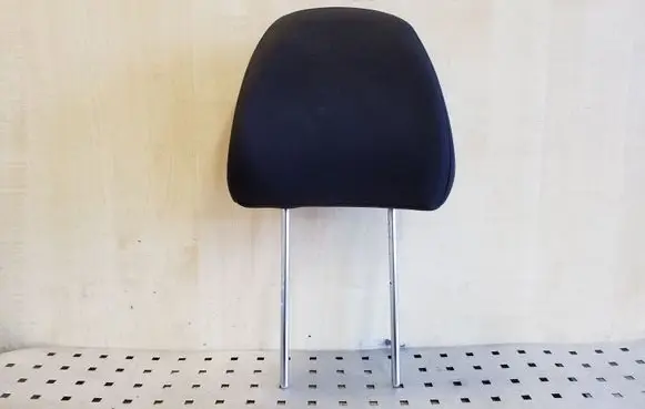 Hyundai i40 Front seat headrest 