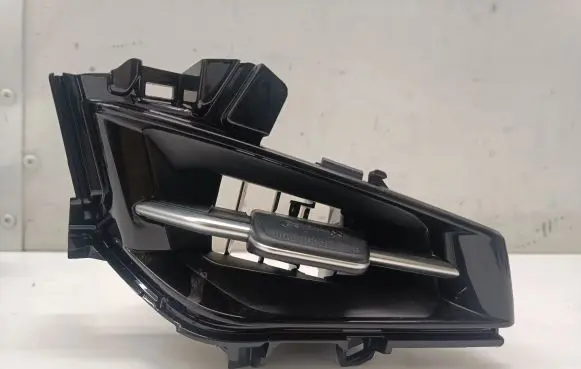Dashboard side air vent grill/cover trim