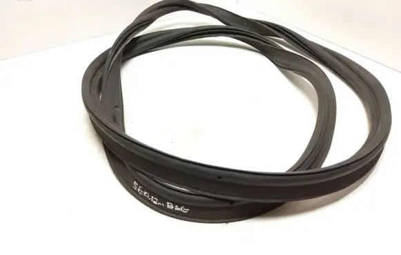 Volvo S60 Trunk rubber seal (body) 