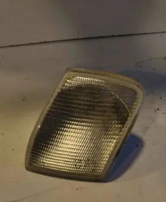 Front indicator light