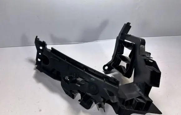 Audi Q5 SQ5 Fuel injector supply line/pipe 