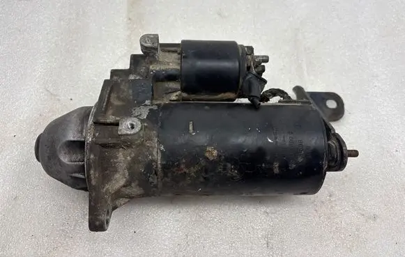 Opel Frontera B Starter motor 2339303220