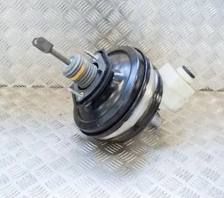 BMW 6 F12 F13 Brake booster 6796726