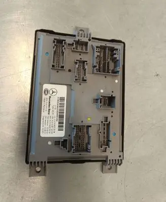 Mercedes-Benz E W213 SAM control unit A2139003208 A2139014003 5DK01077716