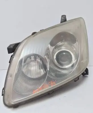 Toyota Avensis T250 Headlight/headlamp 8117005191 9922680008