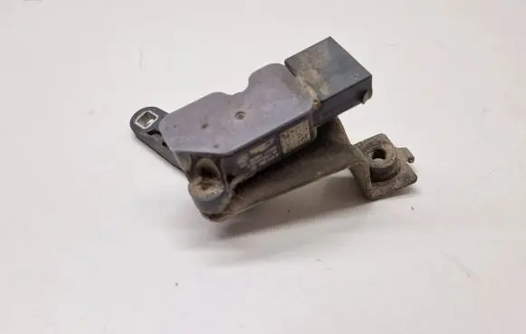 BMW X5 F15 Rear air suspension level height sensor 6870200