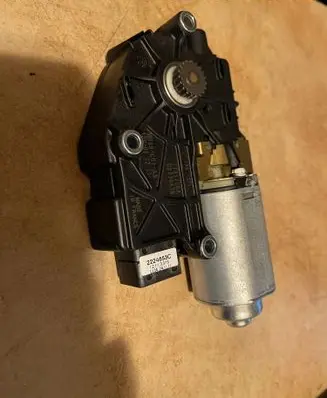 Citroen DS5 Sunroof motor/actuator 2224653C
