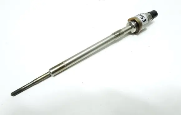 Opel Zafira C Glow plug 55590467 0103010906