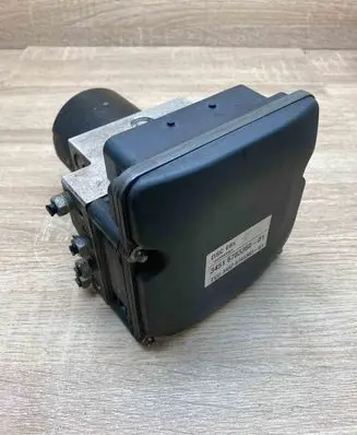 BMW 5 E60 E61 ABS Pump 6783360 0265250217