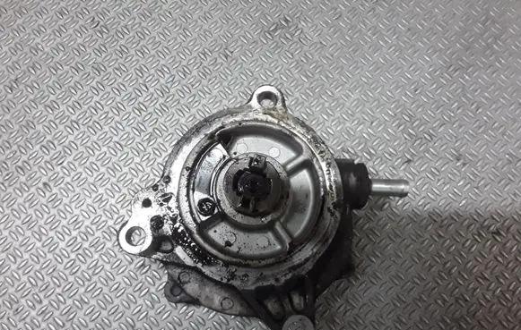 Subaru Outback Vacuum pump