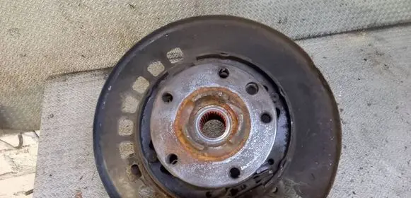 Audi Q7 4L Rear wheel hub spindle/knuckle
