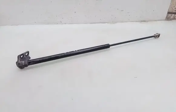 Hyundai i30 Tailgate/trunk strut/damper 