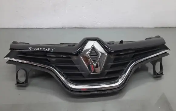 Renault Captur II Front grill