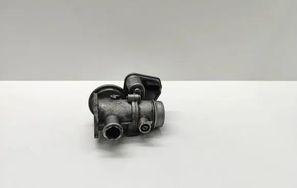 BMW 5 E60 E61 Throttle valve 70045000 7804380