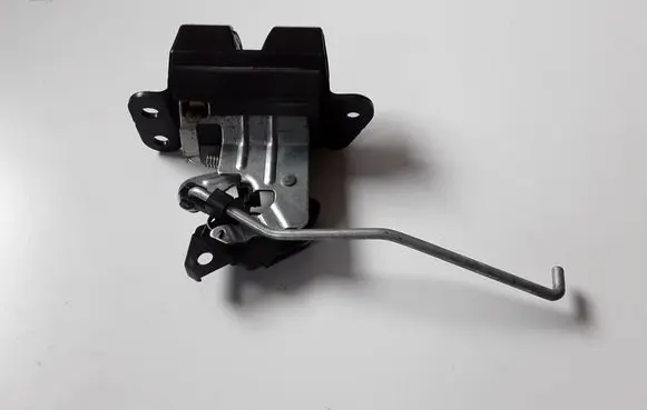 Hyundai i20 (PB PBT) Loading door lock DKF5