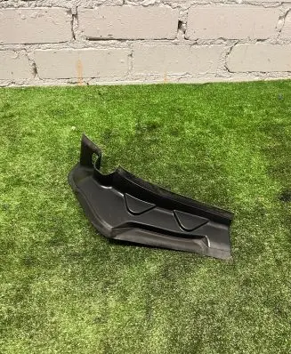 BMW X5 G05 Rear/tail light trim molding 9491403