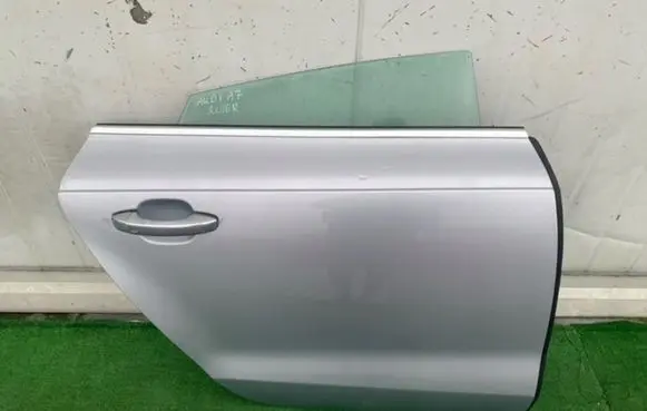Audi A7 S7 4G Rear door