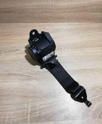 BMW 3 F30 F35 F31 Middle seatbelt (rear) S5725939205