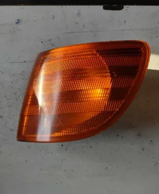 Mercedes-Benz Vito Viano W638 Front indicator light 676229811