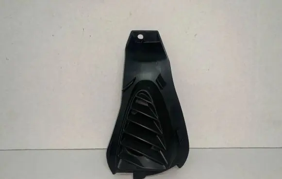Nissan Juke I F15 Dashboard side air vent grill/cover trim 687V21KE0A
