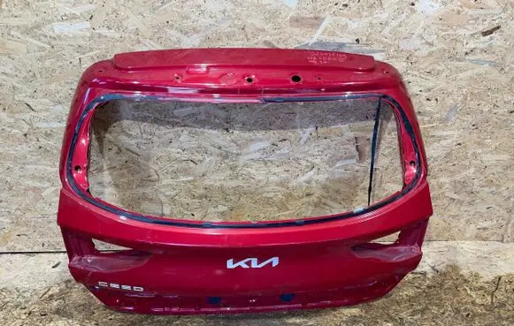 KIA Ceed Tailgate/trunk/boot lid S2503P109