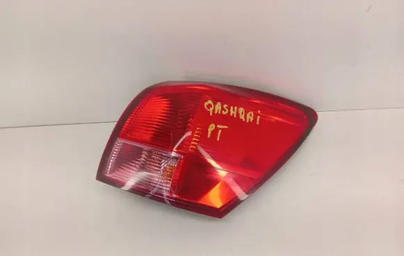 Nissan Qashqai Rear/tail lights