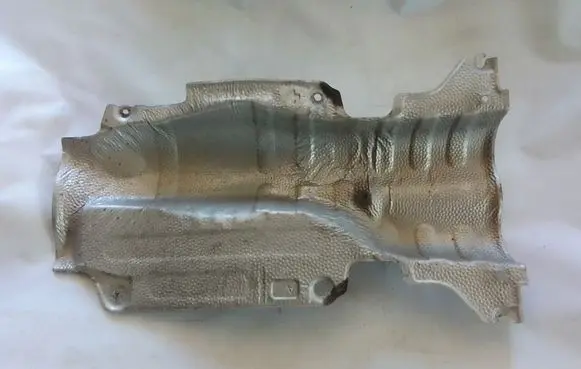 Lexus IS III XE30 Exhaust heat shield 5815830080