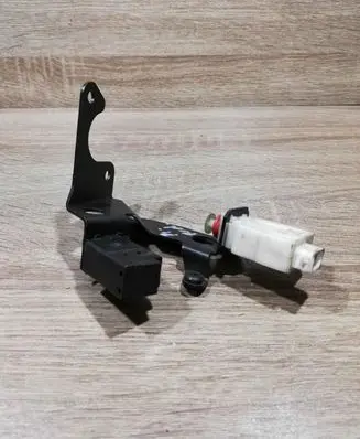 BMW 5 E39 Brake pedal sensor switch 8360854